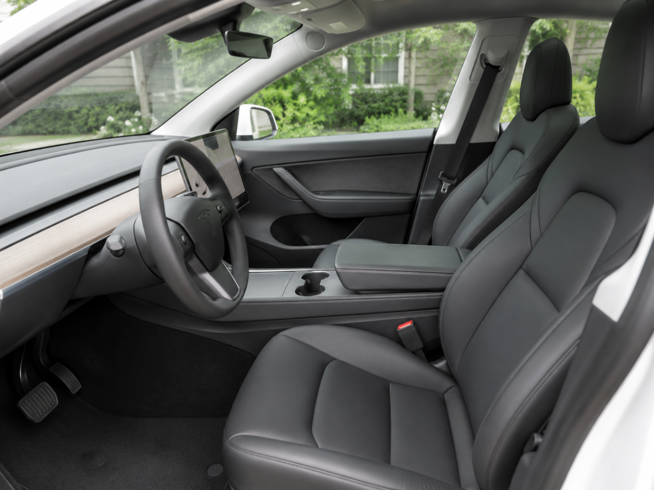Vehicle interior overview inspection photo